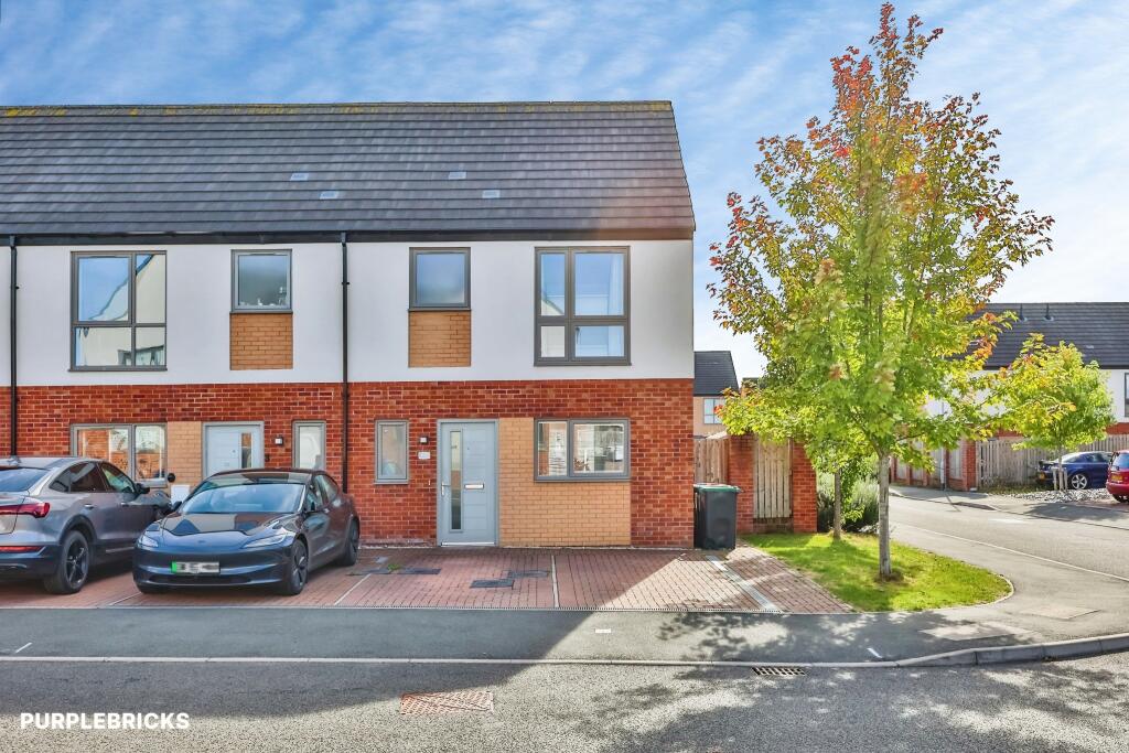 Main image of property: Harker Close, Hucknall, Nottingham, NG15