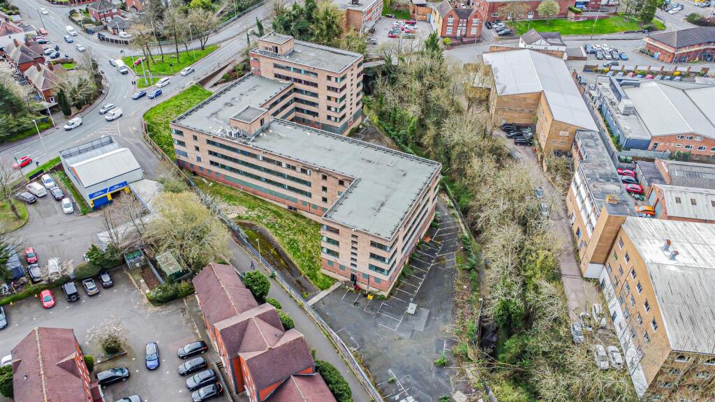 Additional image 3 of Great Cornbow, Halesowen