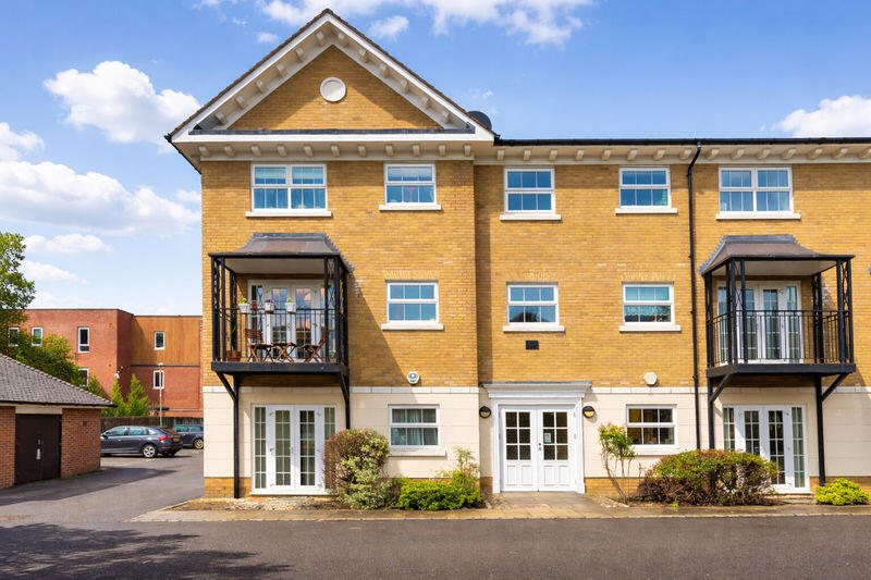 Main image of property: Reliance Way, Oxford