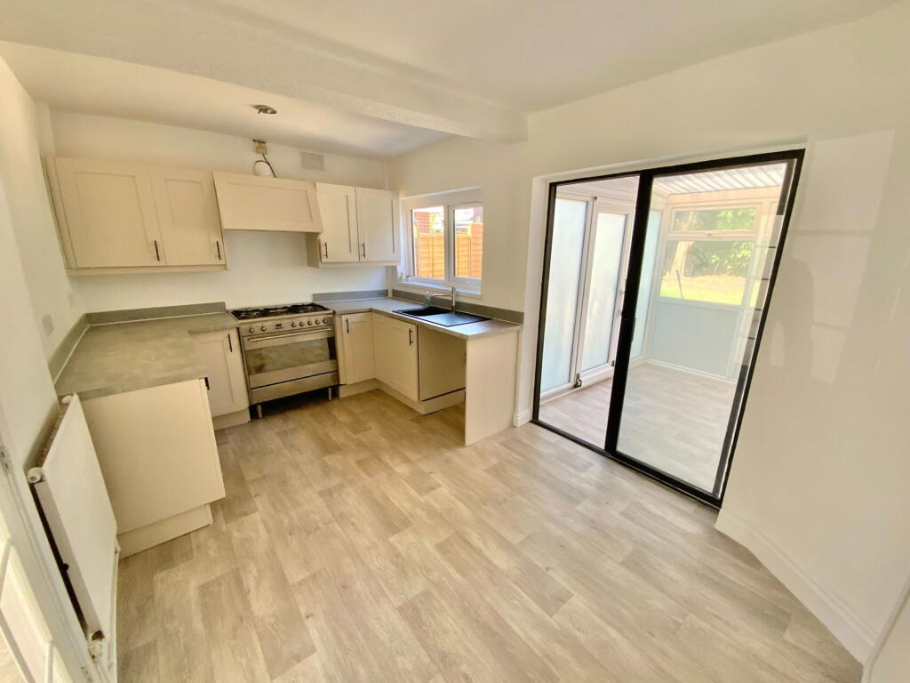ROWLEY REGIS, Petersfield Drive - View 4
