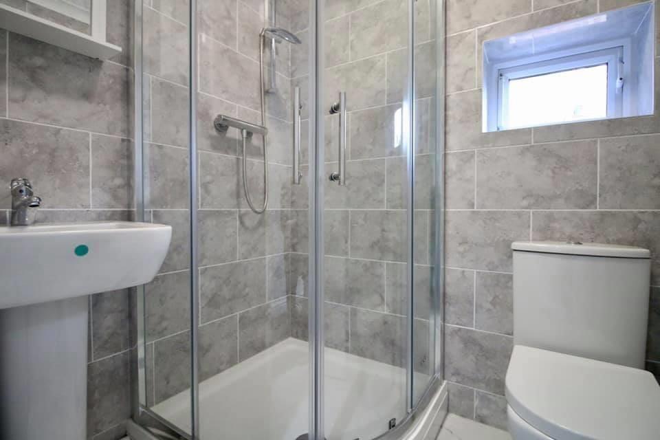 House in Peterborough - View 5