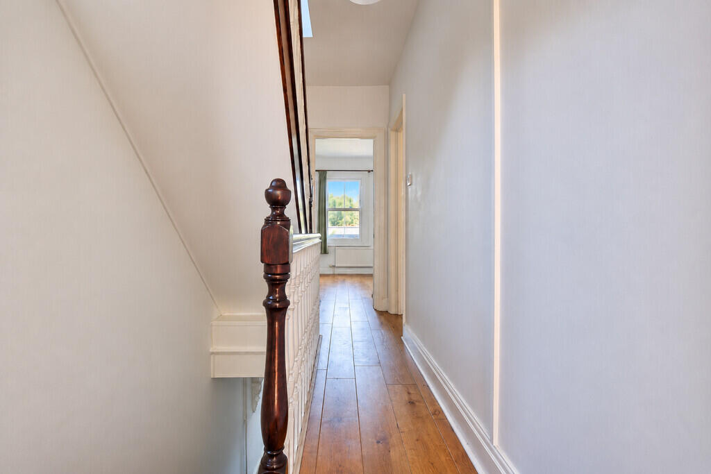 Apartment in Cambridge, The Willows, Chesterton - View 4