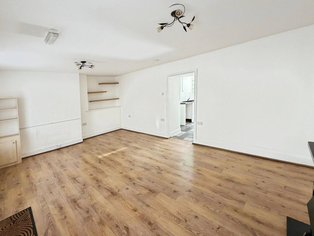 House in Swansea - View 4