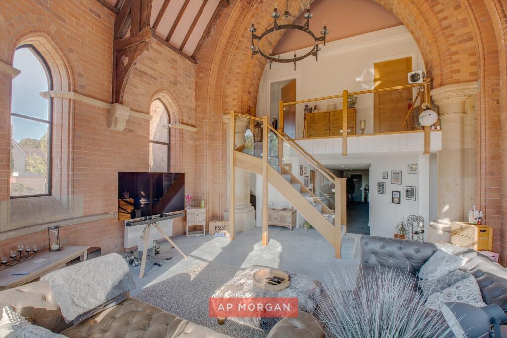 Apartment in Birmingham, Frankley - View 5