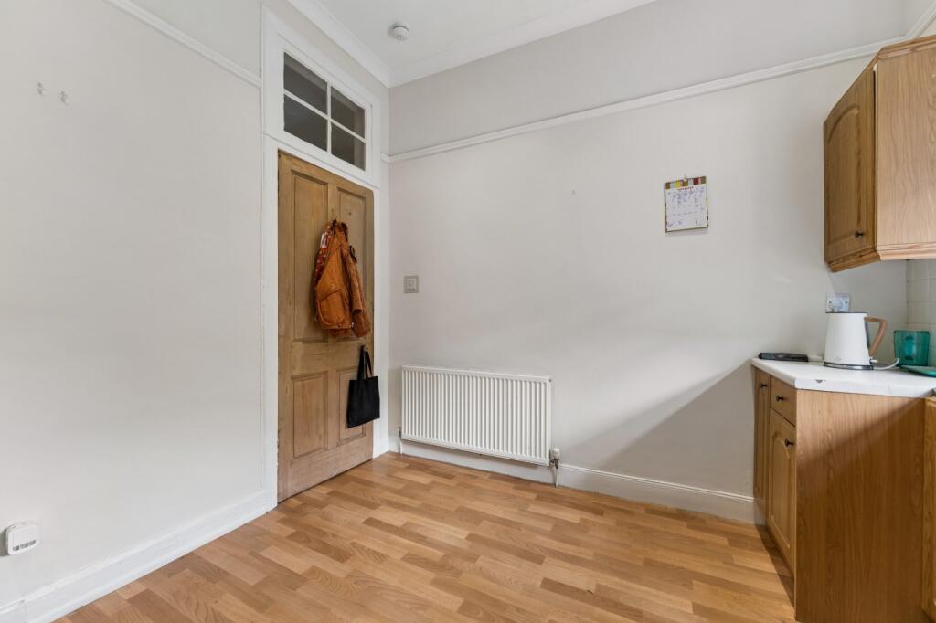 Apartment in Glasgow - View 5