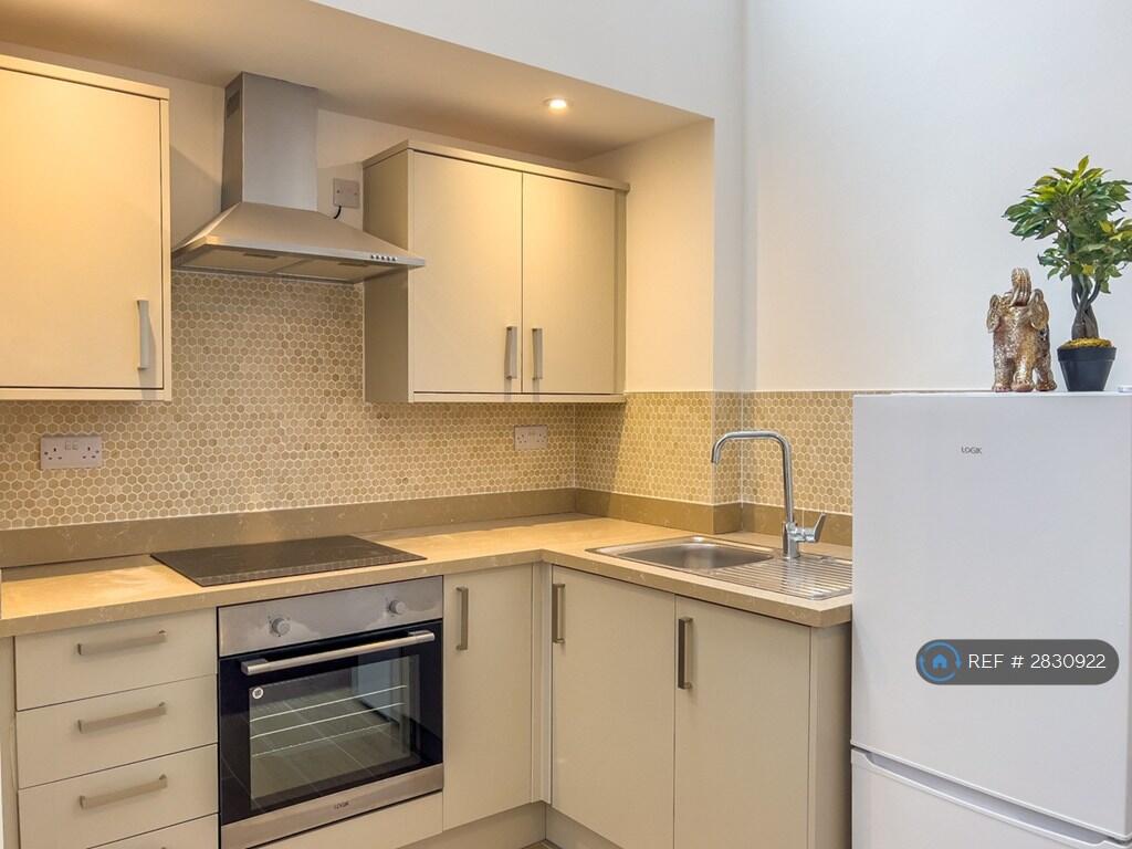 Additional image 3 of Legrams Mill Residence, Bradford, BD7