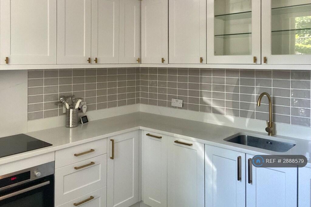 2 bedroom terraced house for rent