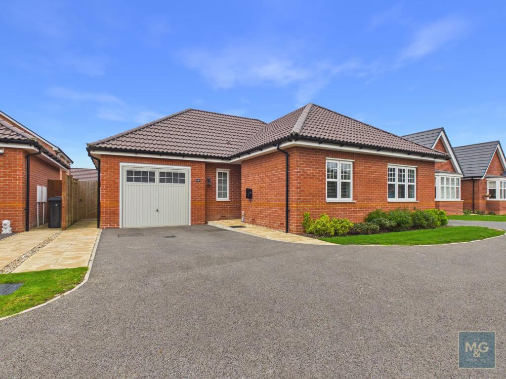 2-bed detached on Lancastrian Close, Elmswell, IP30, £340,000