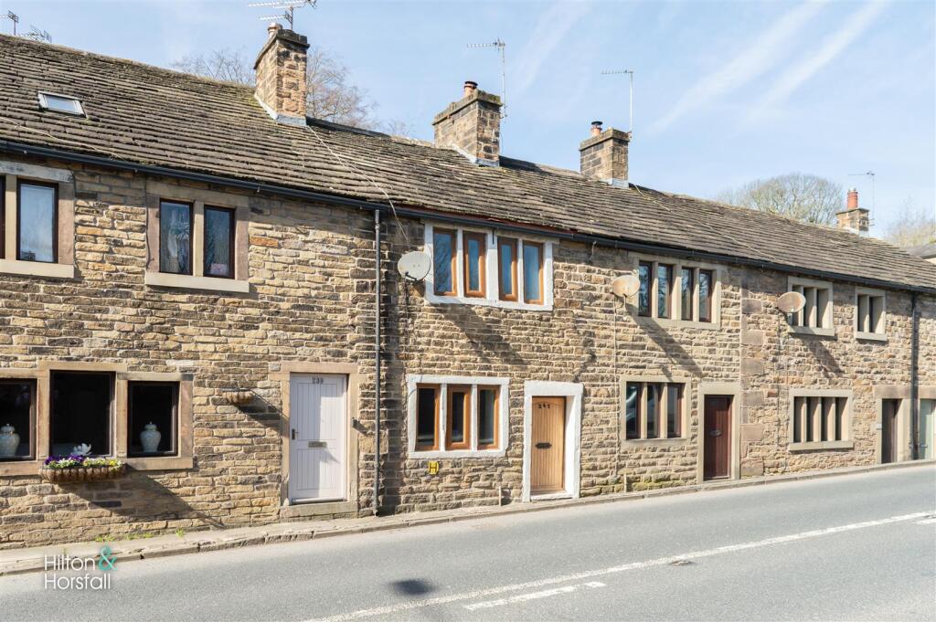 Main image of property: Gisburn Road, Barrowford