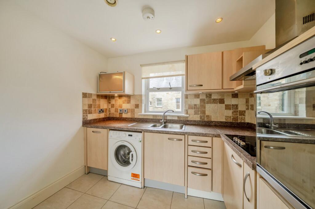 Carleton Road, Skipton, UK, BD23 photo 3