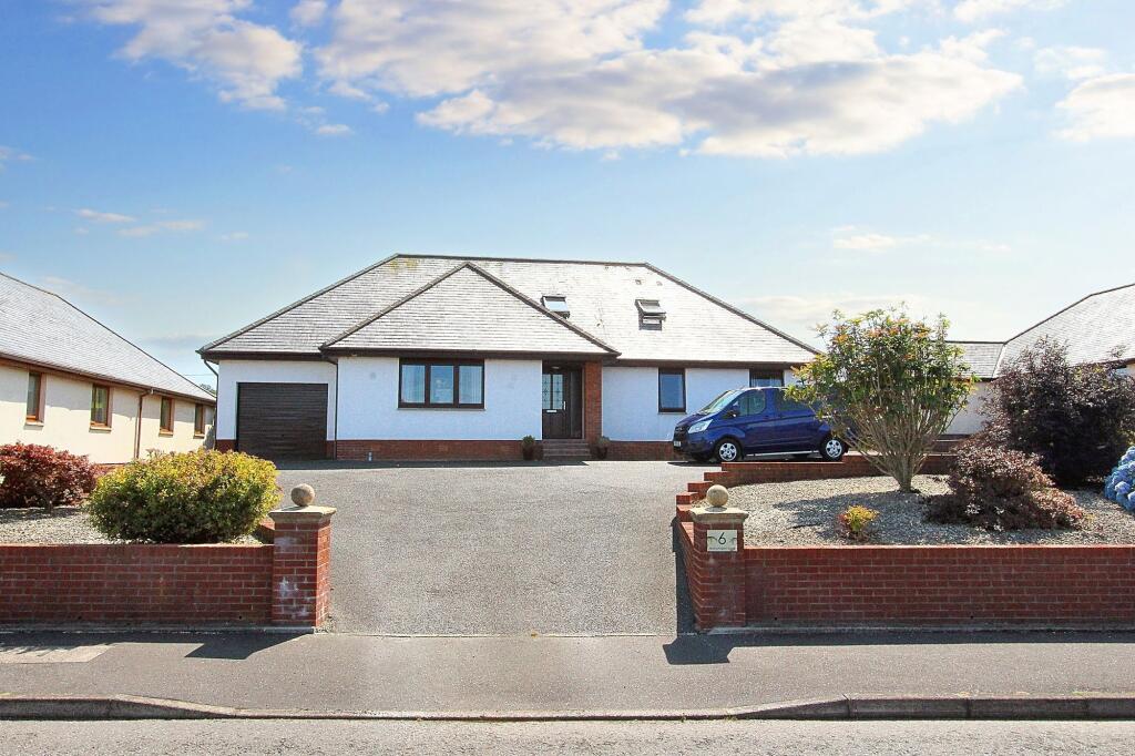 5-bed house on Monument View, Leswalt, DG9, £347,500