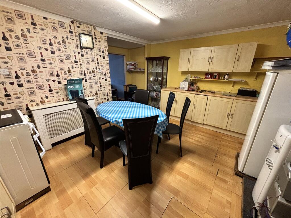 Broadlands, Netherfield, Milton Keynes, Buckinghamshire, MK6 - View 5