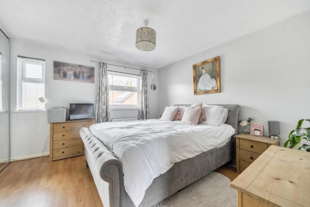 House in Guildford - View 5