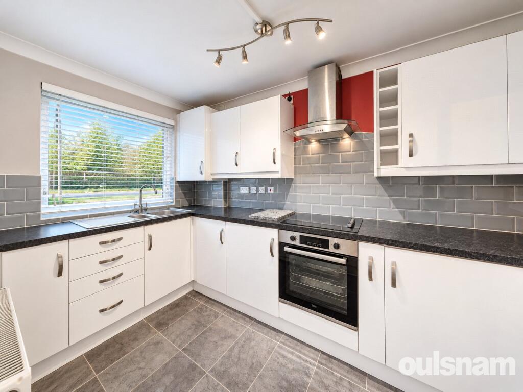Blackfriars Avenue, Droitwich, Worcestershire, WR9 photo 2