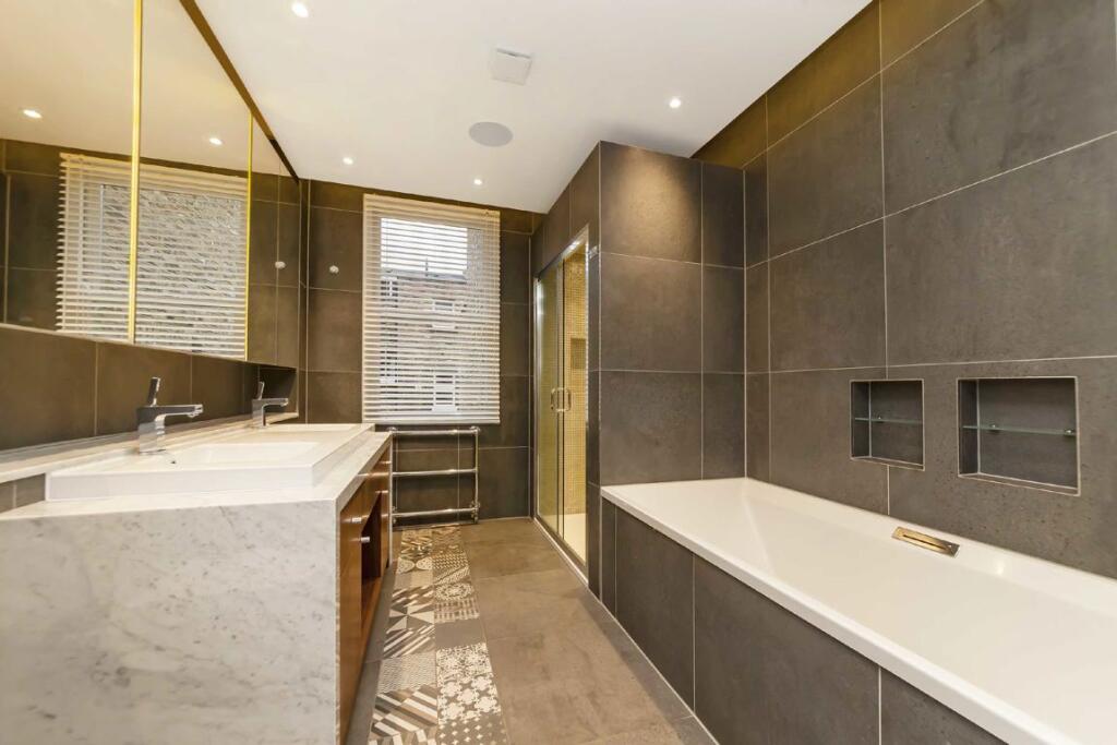 4 bedroom house for rent