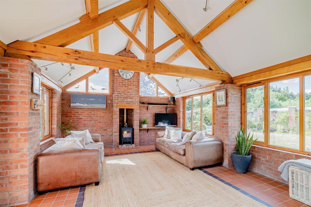 3 Silver Birch Drive, Shrewsbury, SY3 9EN photo 4
