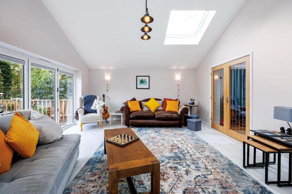 House in Braintree, Sturmer - More