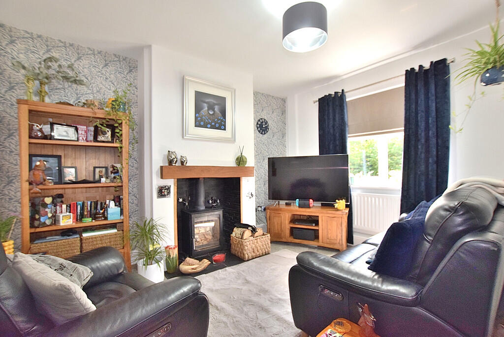 House in Darlington - More