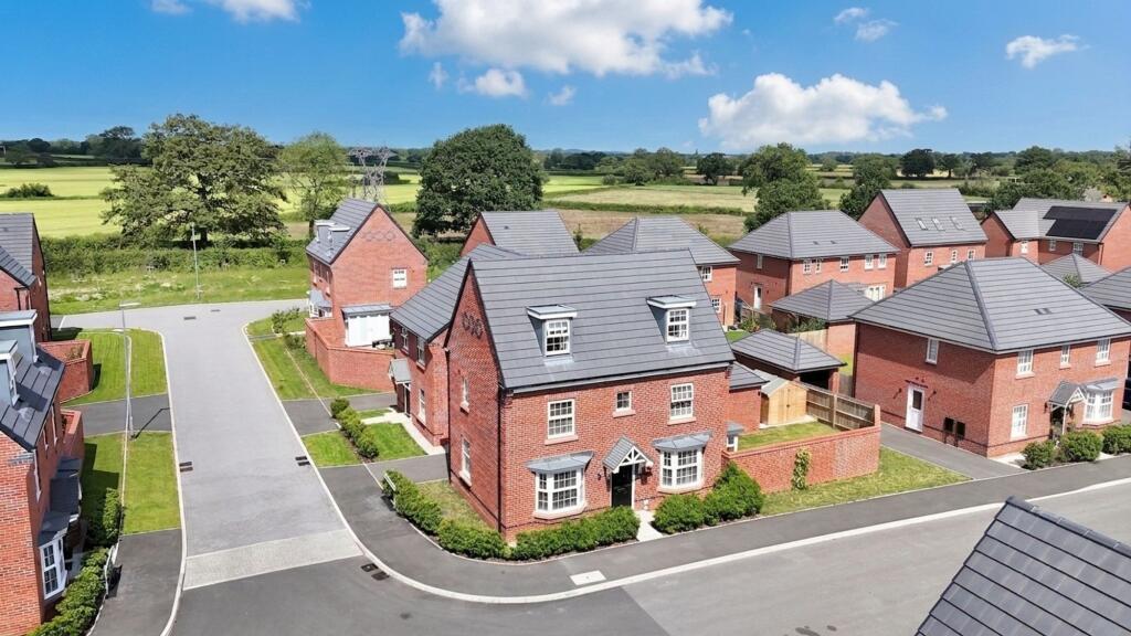 4-bed detached on Campion Way, Henhull, CW5, £430,000
