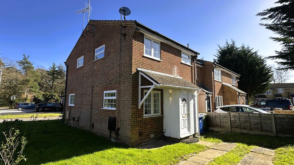 Main image of property: Crofton Close