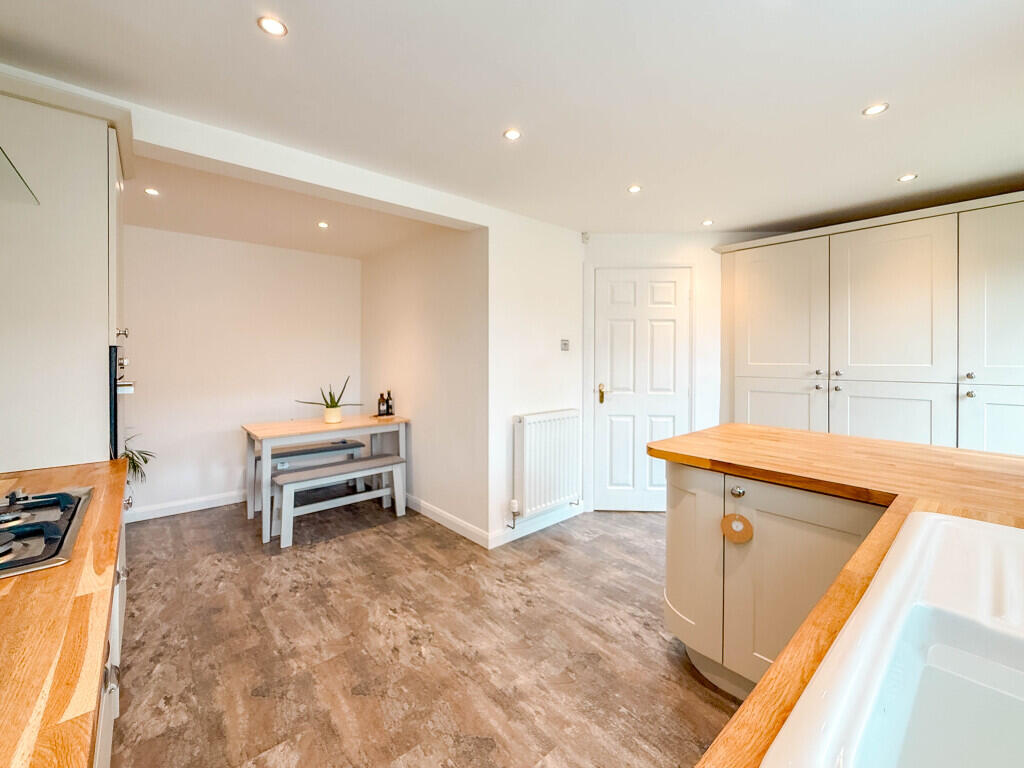House in Ingleby Barwick, Round Hill, Stockton-on-Tees - View 4