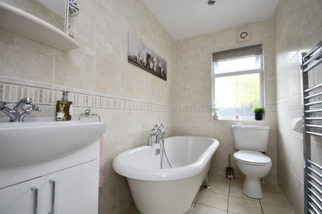 House in Truro - View 4