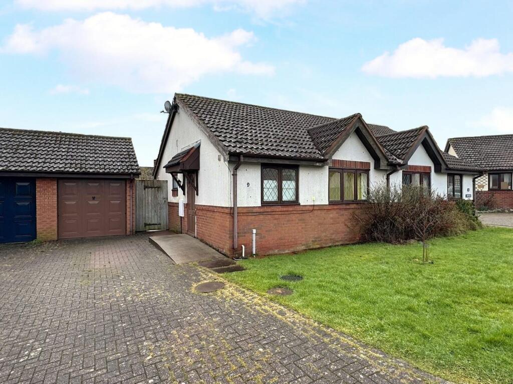 Main image of property: Kaymaur Close, Dudleston Heath.