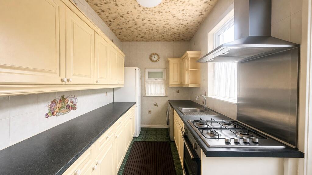 House in Leicester - View 5