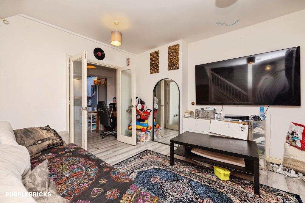 House in London - View 4
