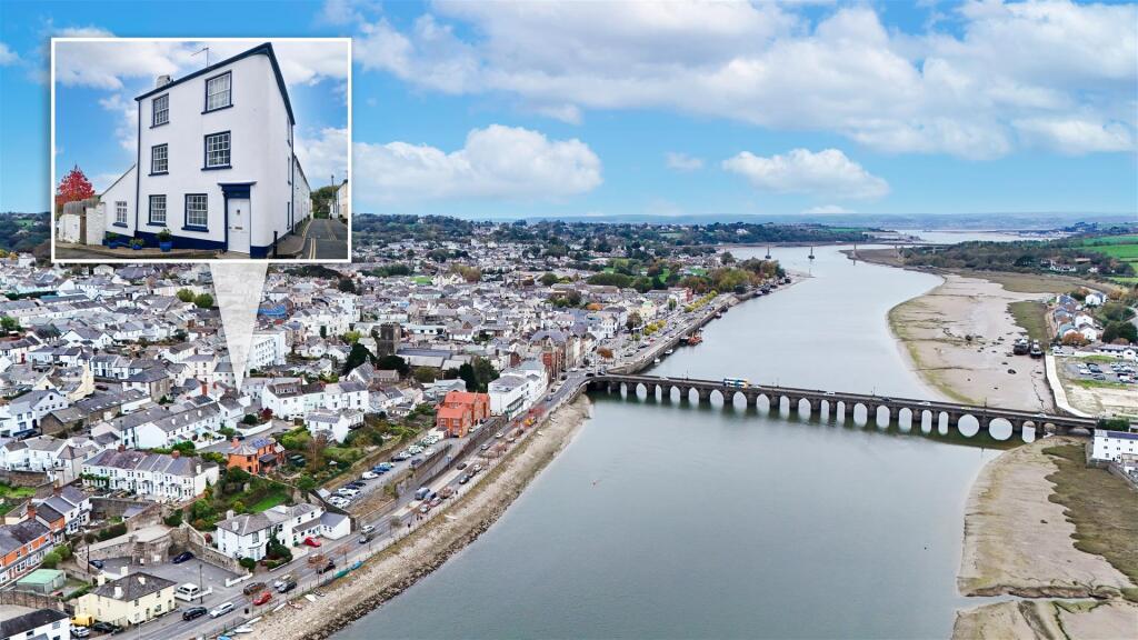 5-bed detached on Bull Hill, Bideford, £349,500
