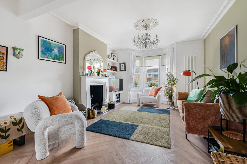 House in Hemel Hempstead - View 3