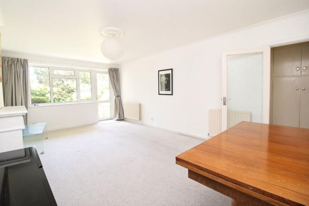 Apartment in Bournemouth - View 3