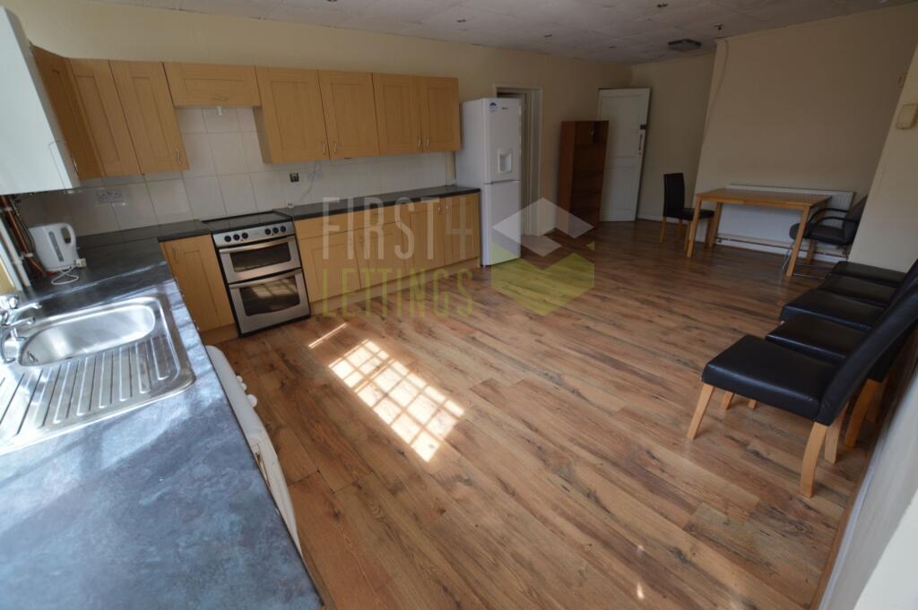 Main image of property: London Road, City Centre, LE2