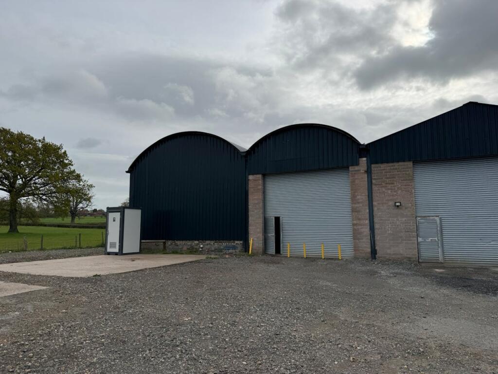 Main image of property: Lower Lightwood Farm, Lightwood Lane, Worcester, WR6 5LT