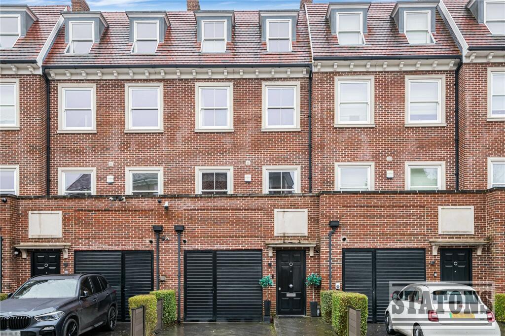 Main image of property: Lilia Mews, Whetstone, London, N20