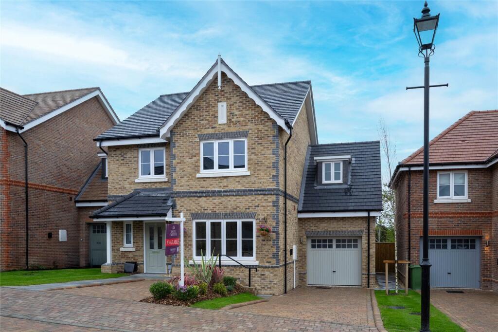 Main image of property: Leopard Lane, Purley On Thames, Reading