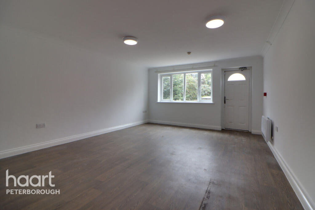 Apartment in Peterborough - More