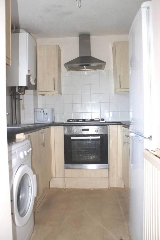 House in London - View 2