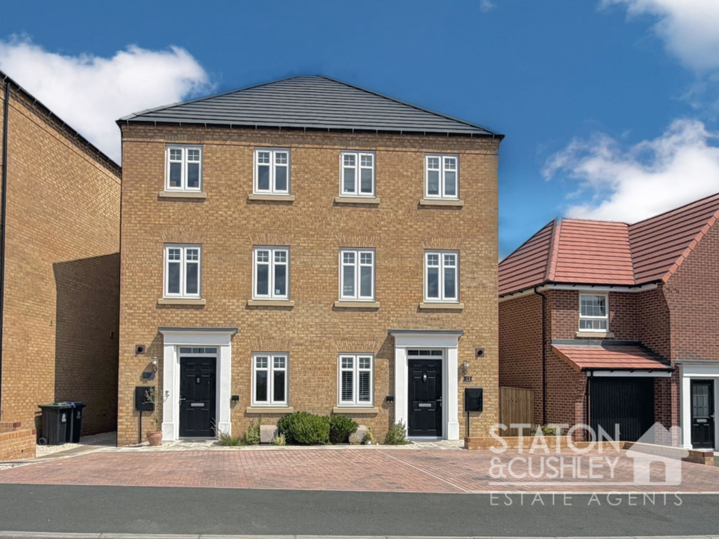 Main image of property: Juniper Drive, Rainworth, NG21