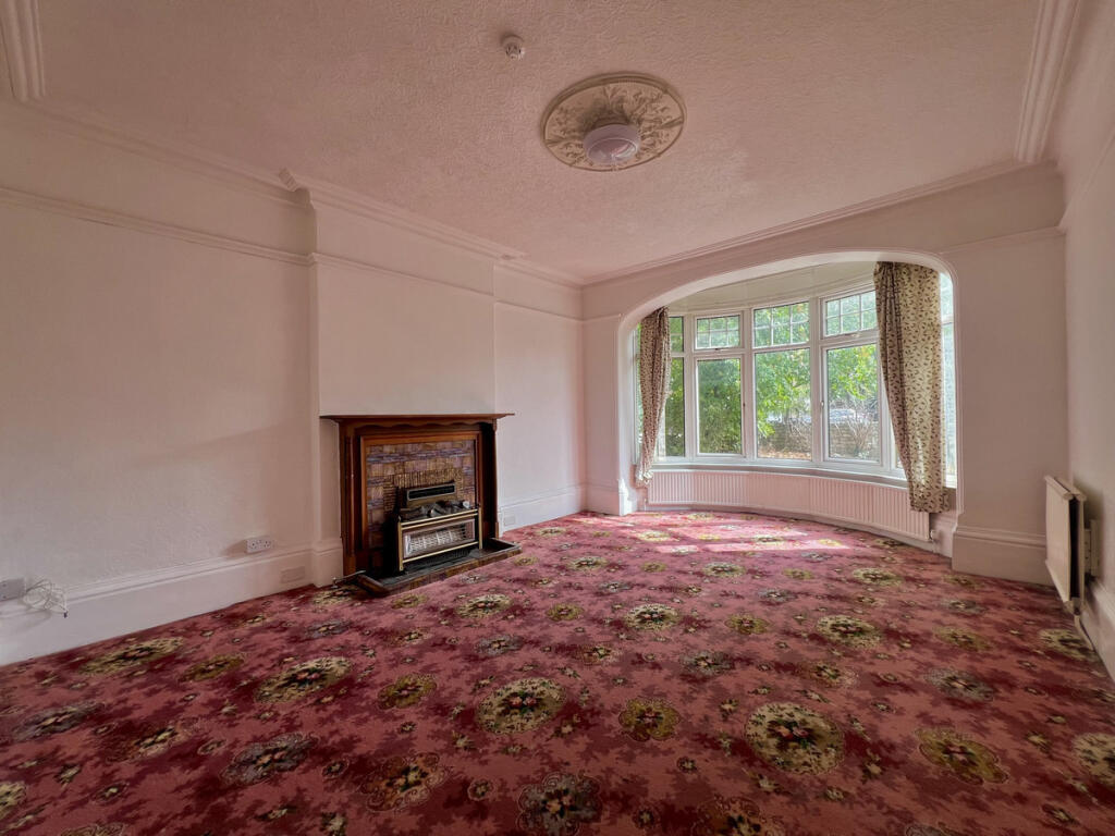 House in Doncaster, City Centre, Hyde Park - View 4
