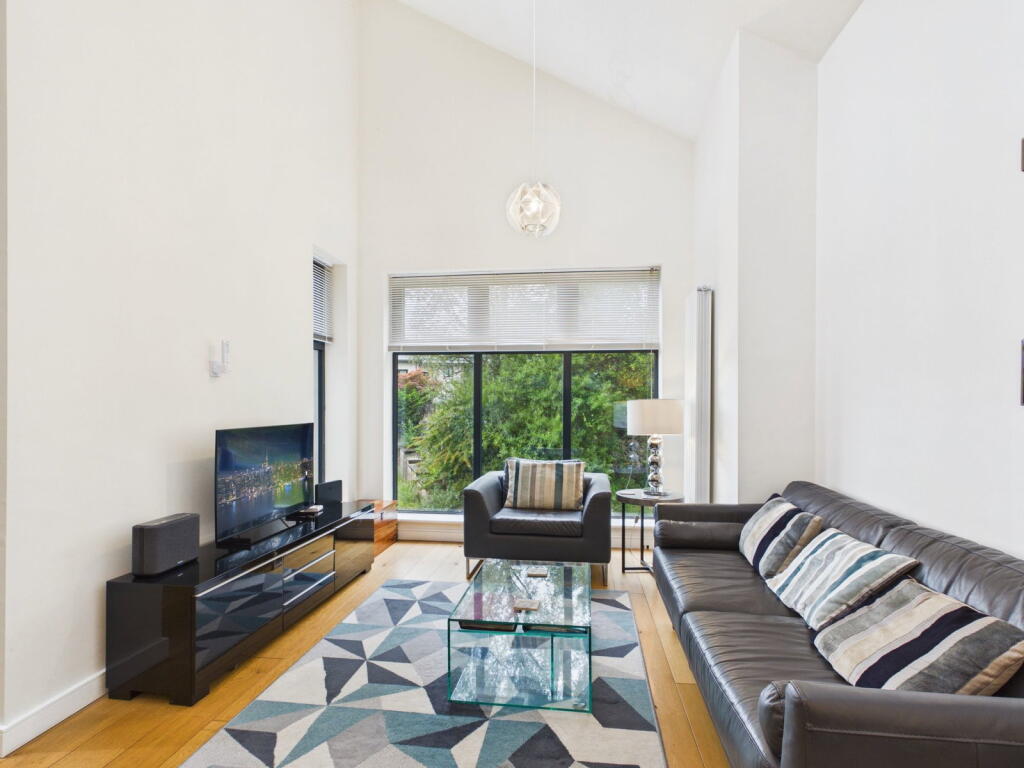 Apartment in Lancaster - View 5