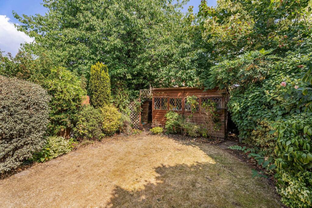 House in Twickenham - View 5