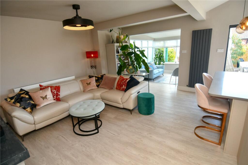 House in Wirral, Liverpool City Region - View 3