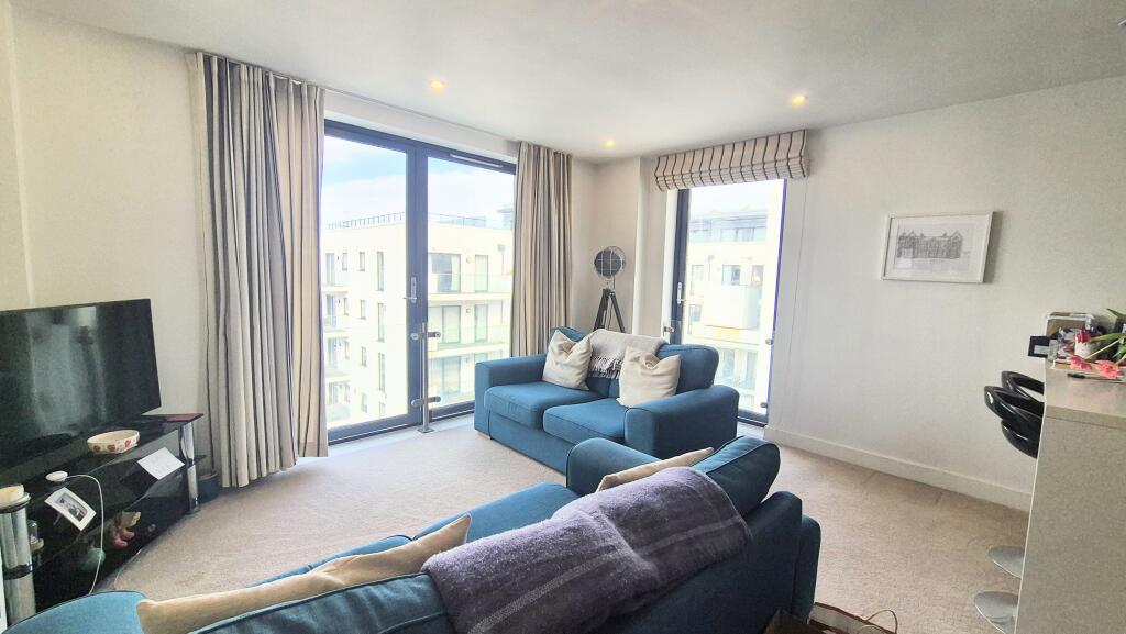 Apartment in Bristol - View 2
