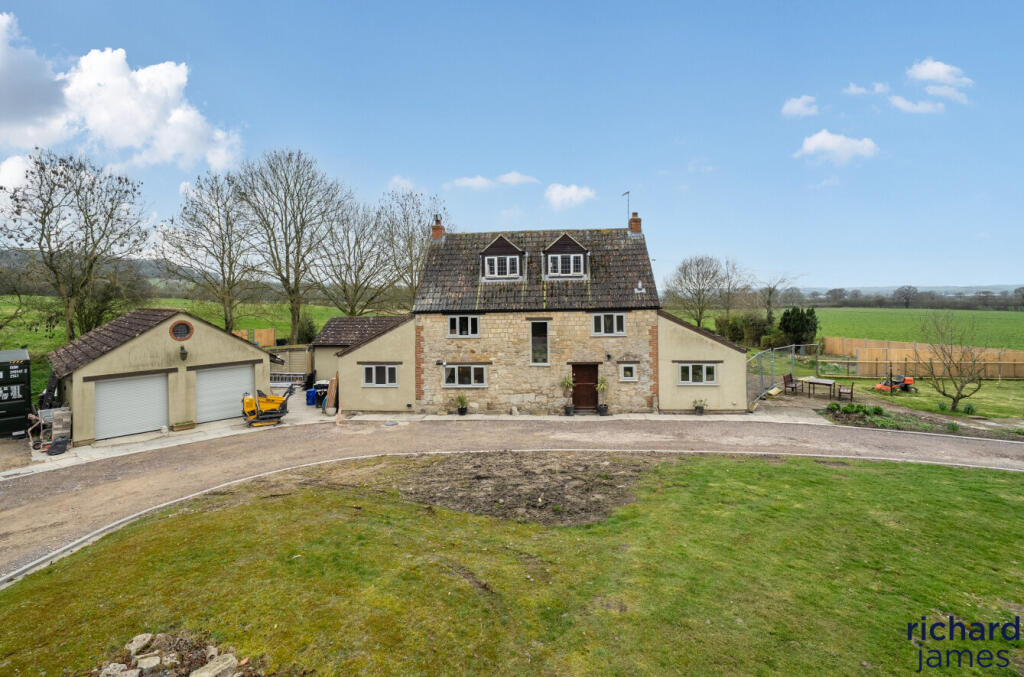 Main image of property: Royal Wootton Bassett, SN4
