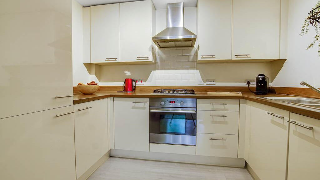 Apartment in London - View 3