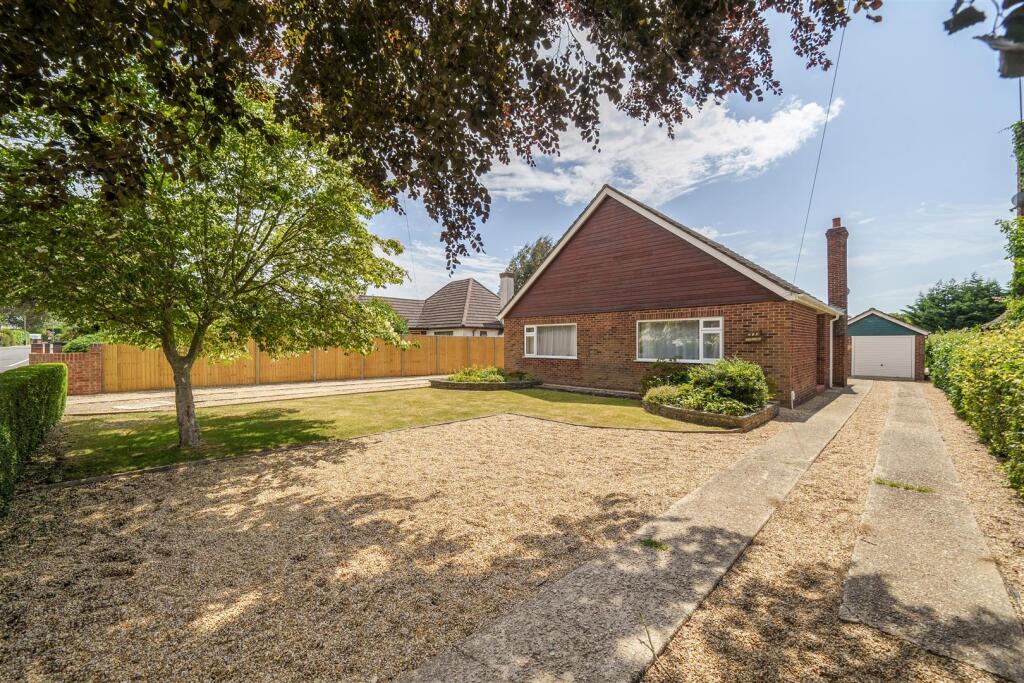 Main image of property: Warsash Road, Warsash