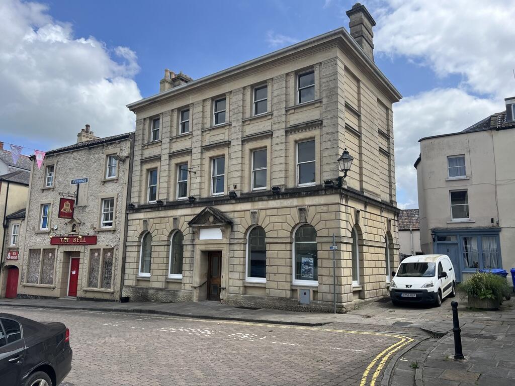 Former Lloyds Bank Building, 5, High Street, Shepton Mallet, BA4 5AB