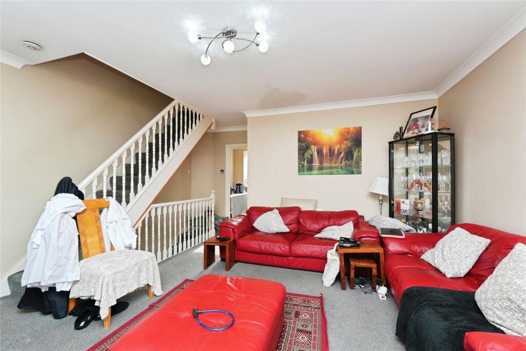 House in London, Halfway Street, Longlands - View 5