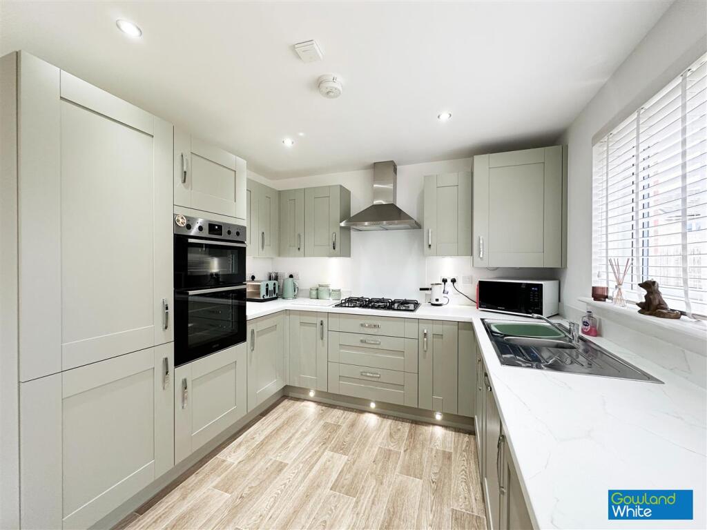 House in Stockton-on-Tees - More